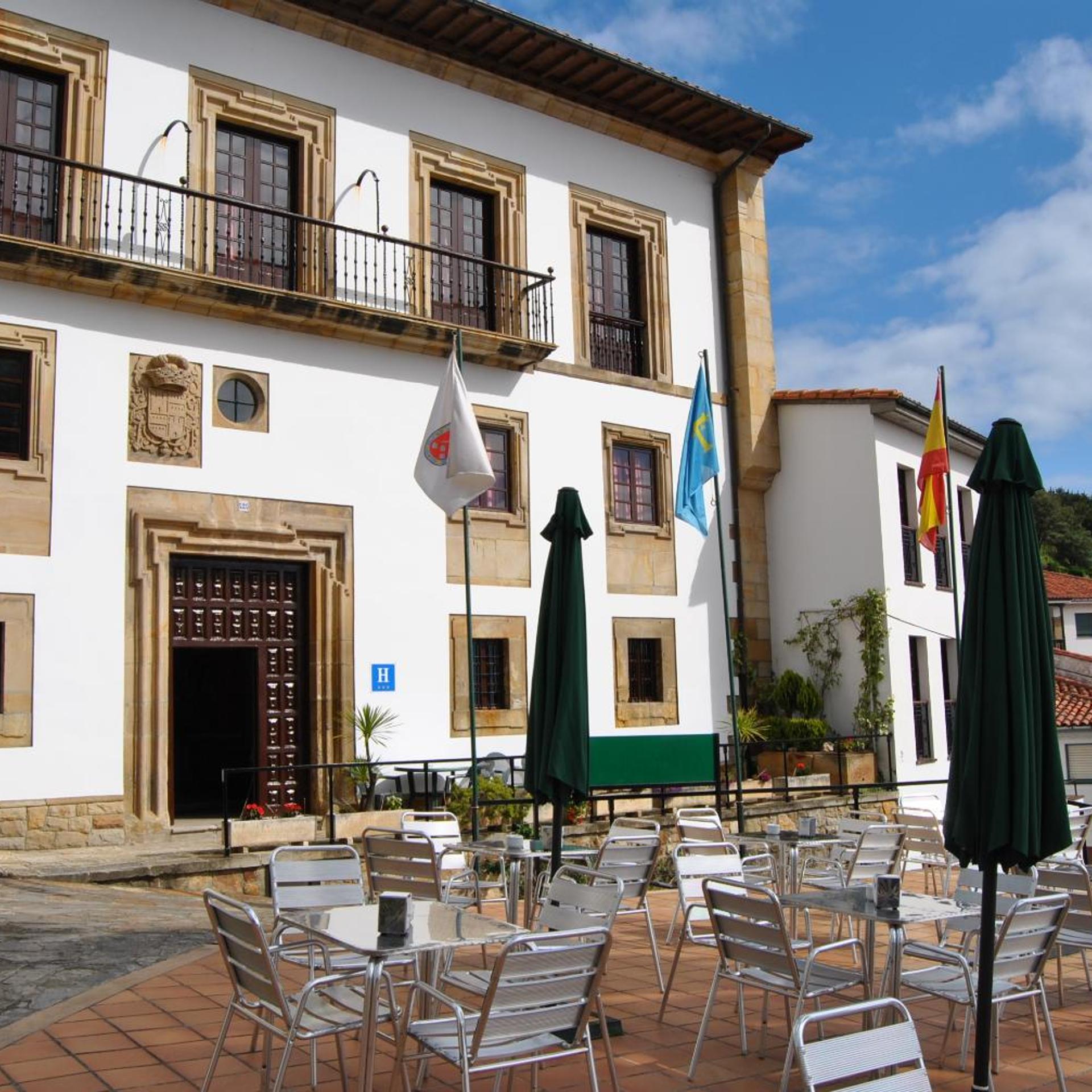 Palacio De Los Vallados 4/54