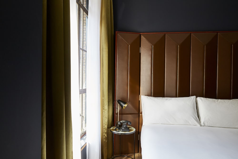 Hotel Indigo the Hague Royal Palace 24/82