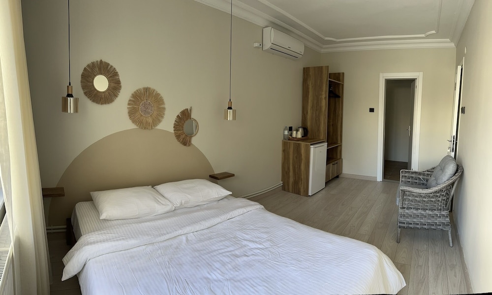 Kingway Suite 10/45