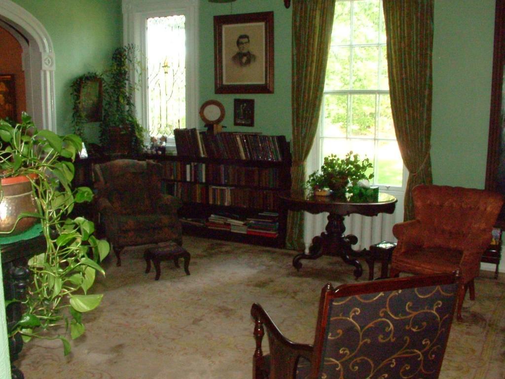Marshlands Inn 10/15