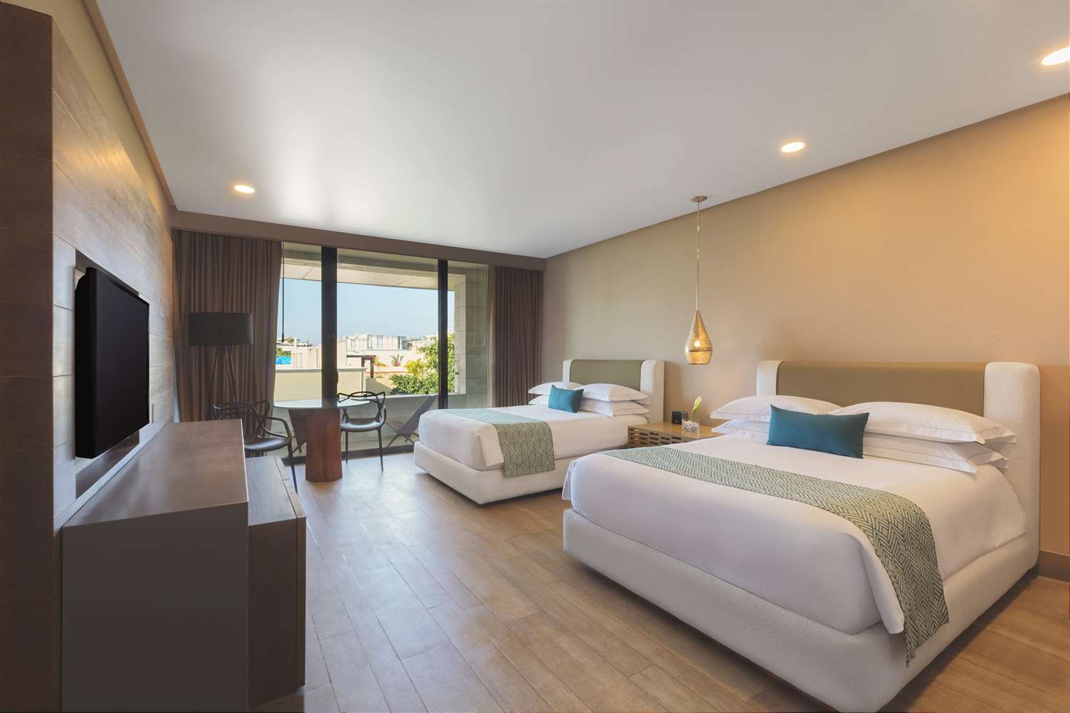 SUPERIOR, 2 QUEEN BEDS, ADULT ONLY