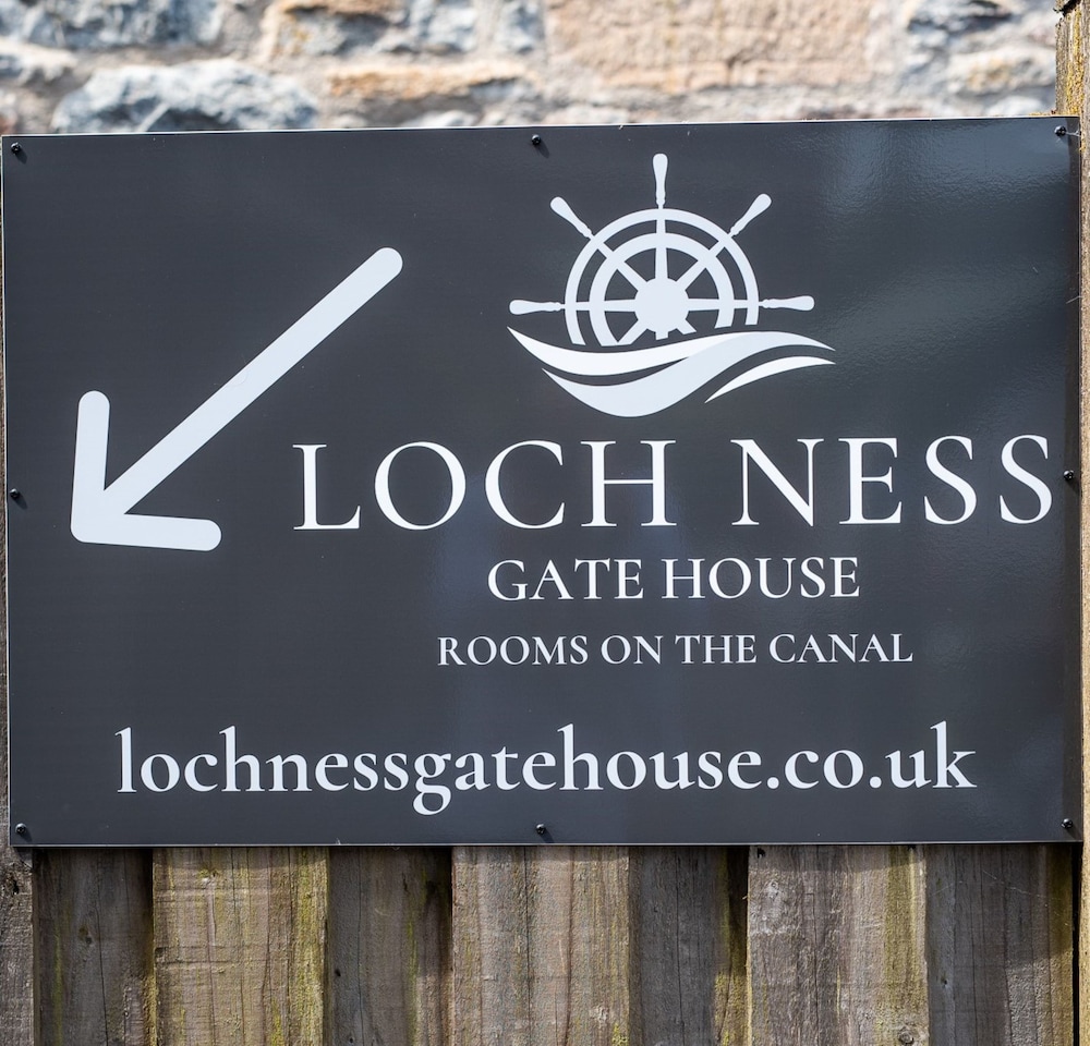 Loch Ness Gate House 3/39