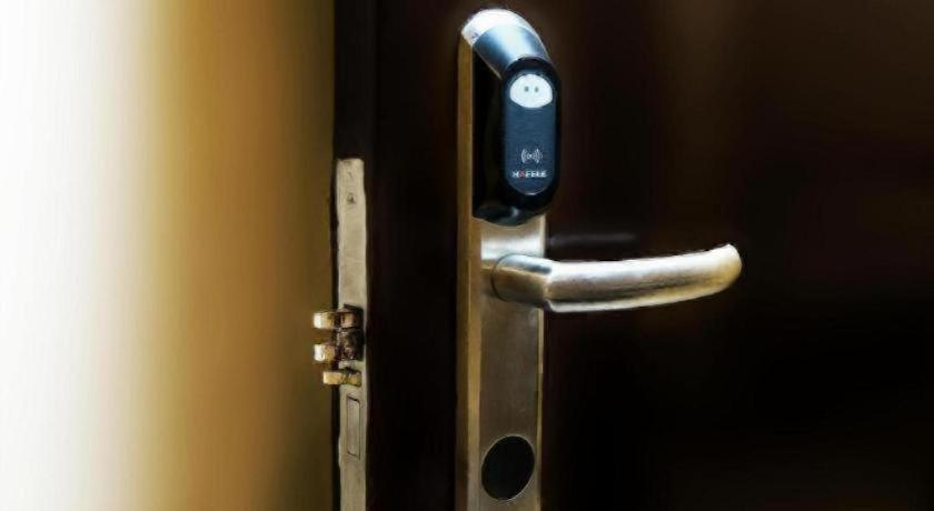 Winzelle Suites 19/24