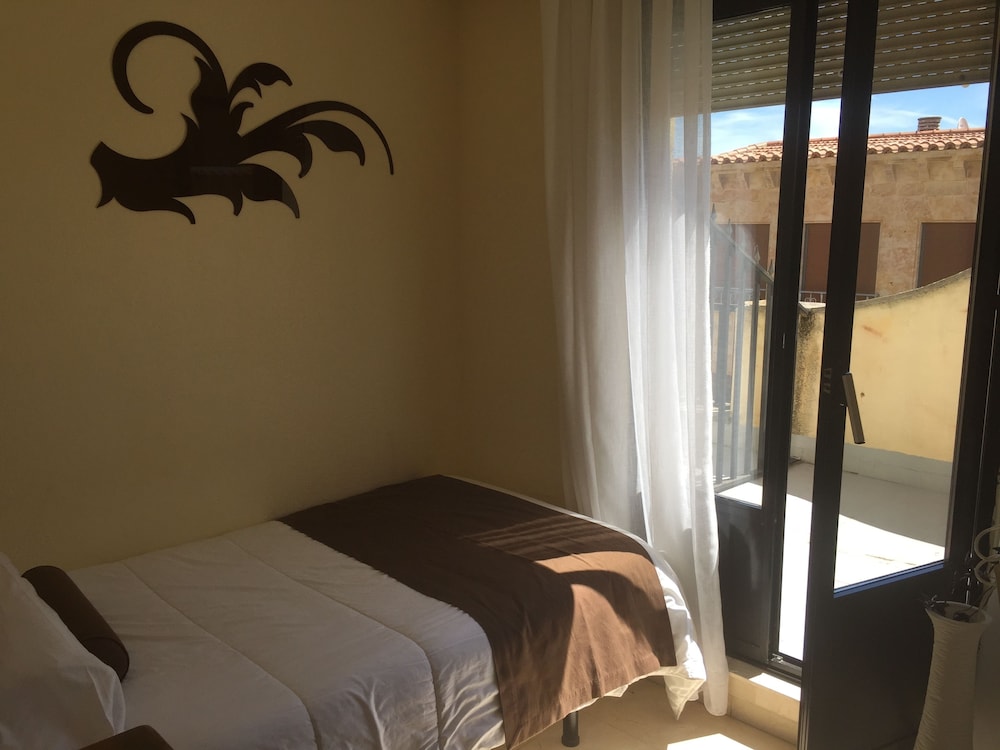 Hotel Emperatriz Ii 10/22