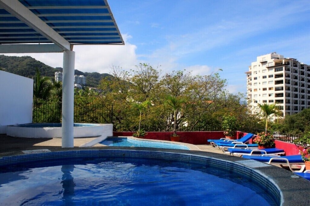 Suites Plaza del Río 5/73