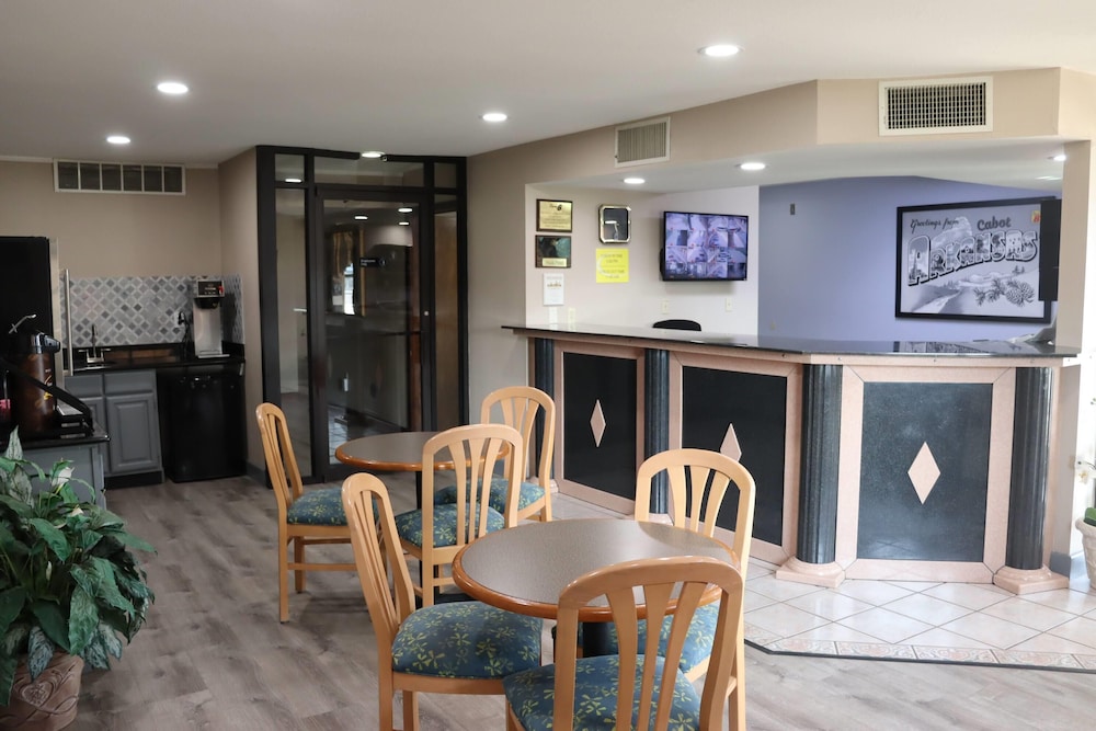 Super 8 By Wyndham Cabot 19/24