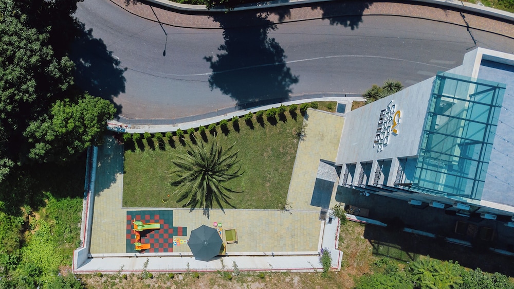 Capo Verde Hotel, Batumi 8/63
