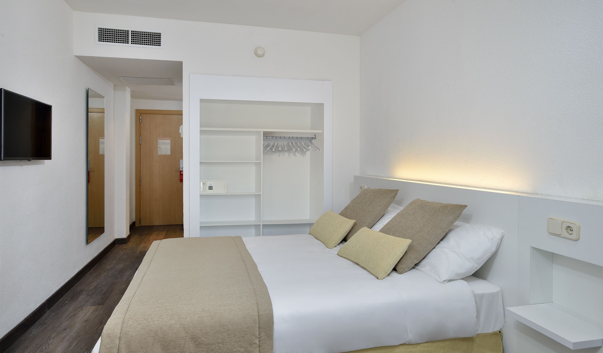 Sol, Double Bed, Sofa