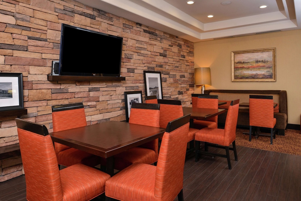 Hampton Inn Idaho Falls Airport 50/64