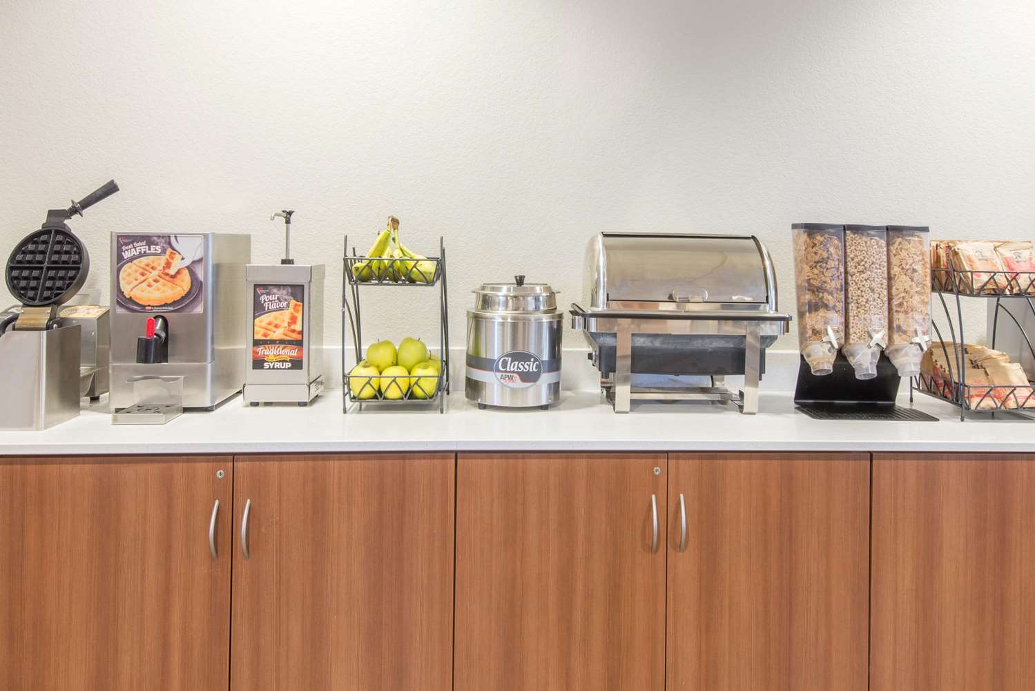 Microtel Inn And Suites By Wyndham Cadiz 3/24