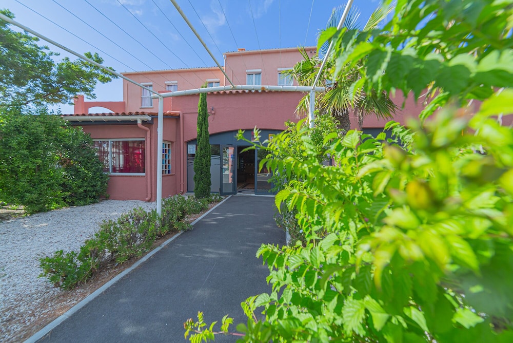 The Originals City Relax Otel Le Barcares 58/63