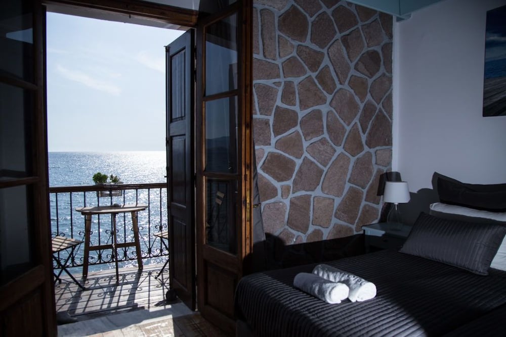 Olive Press Hotel 21/50