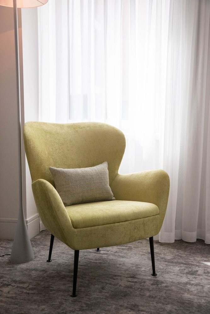 The Morgan Hotel 30/50