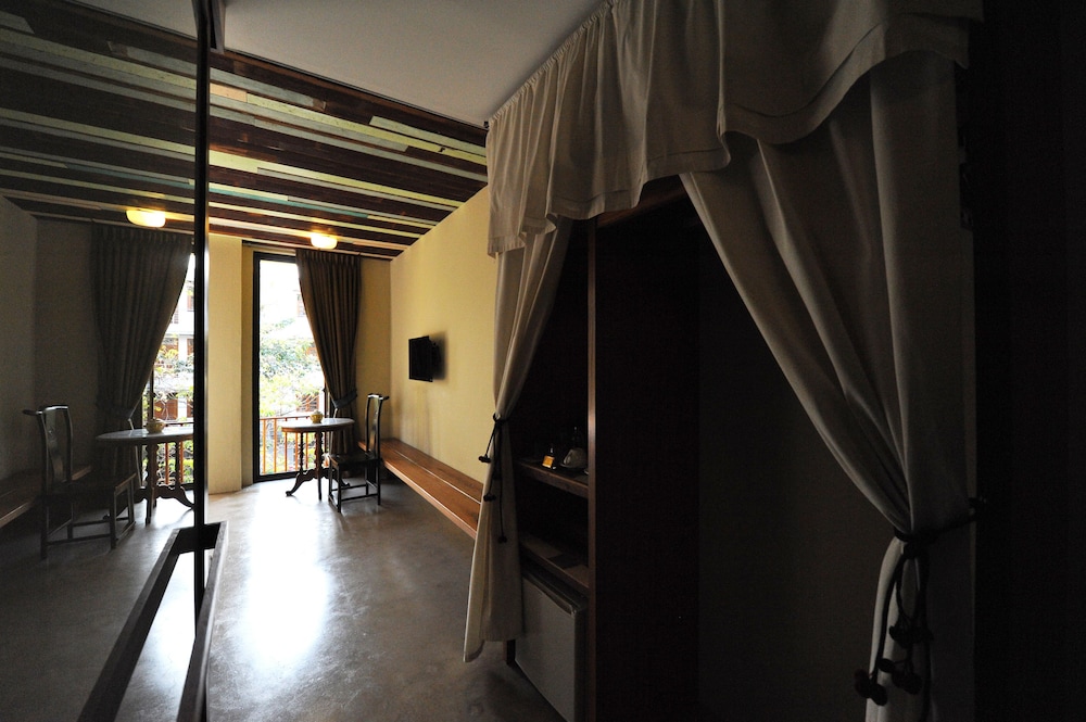 Villa Phra Sumen Bangkok 40/67