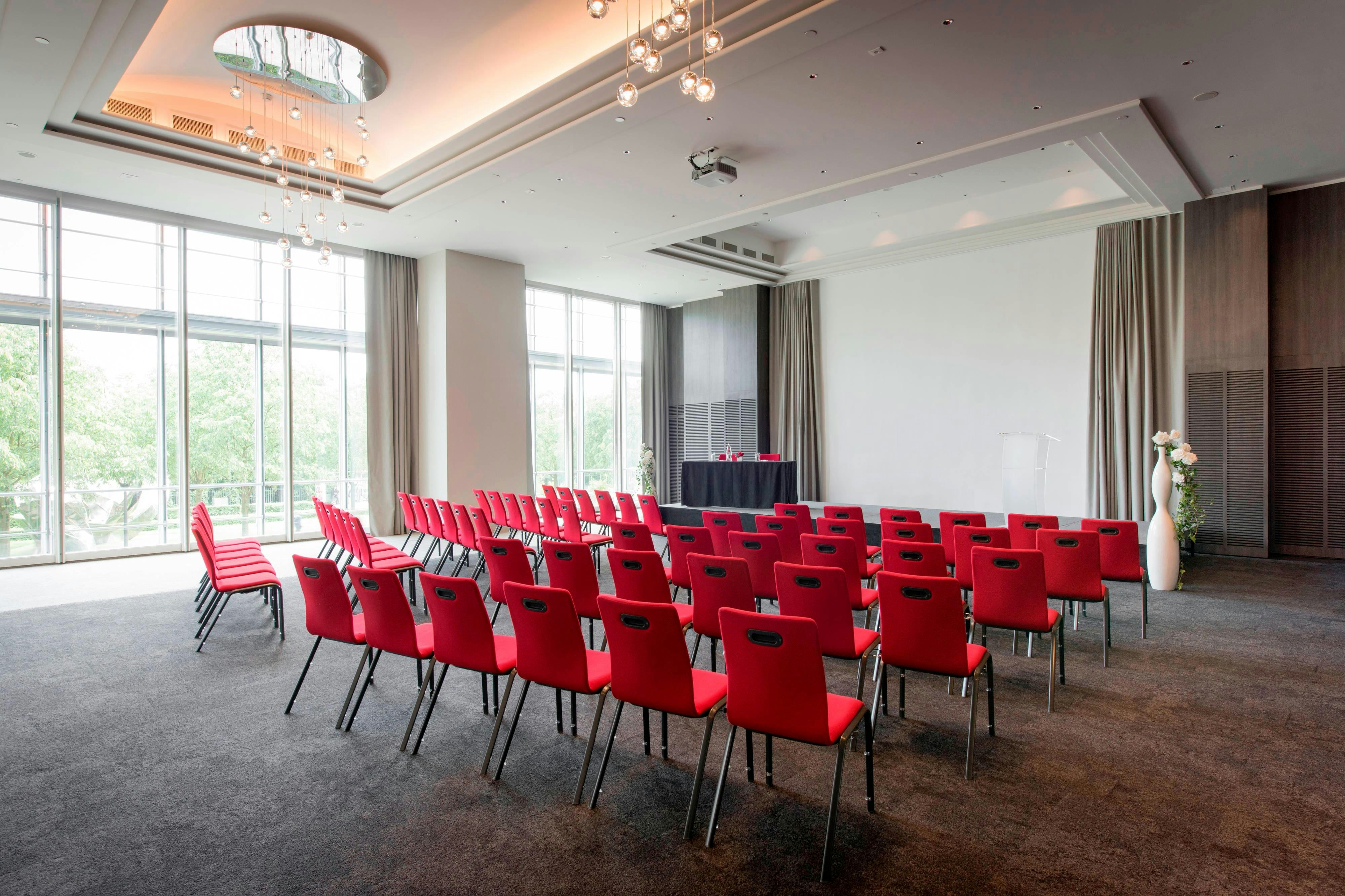 Lyon Marriott Hotel Cite Internationale 57/67