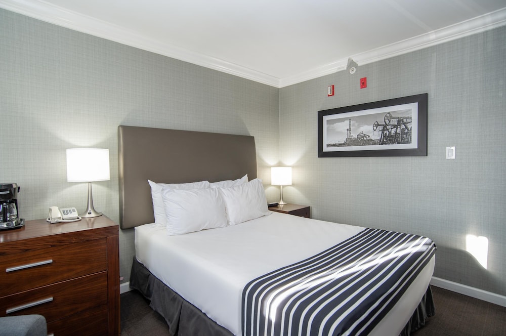 Sandman Hotel Red Deer 11/46