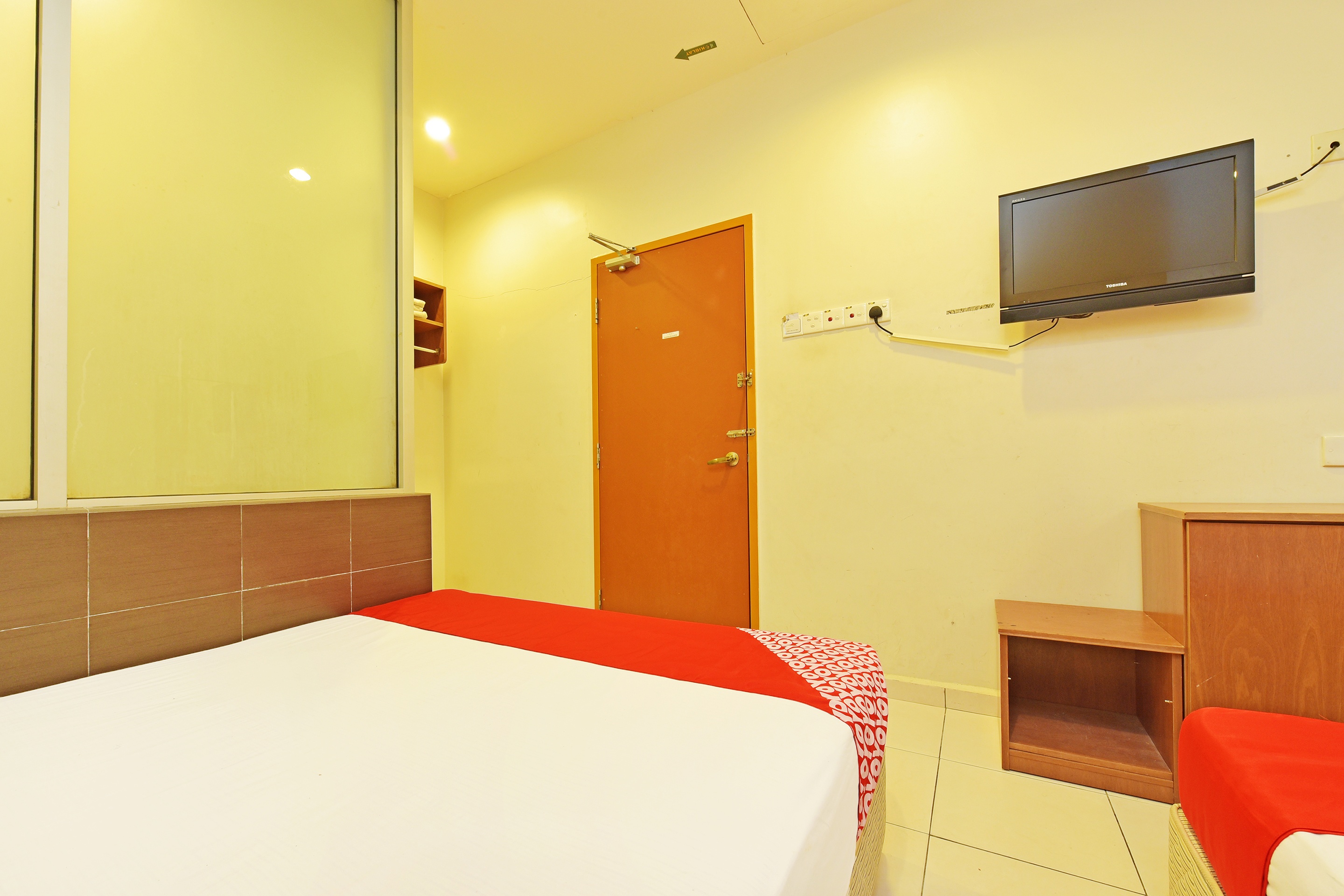 Oyo 582 Hotel Walk Inn 23/32