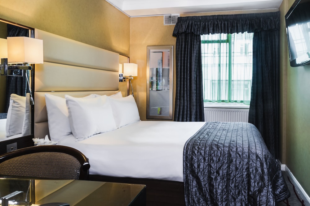 غرفة ديلوكس بسرير مزدوج، Park Grand London Hyde Park 6/10
