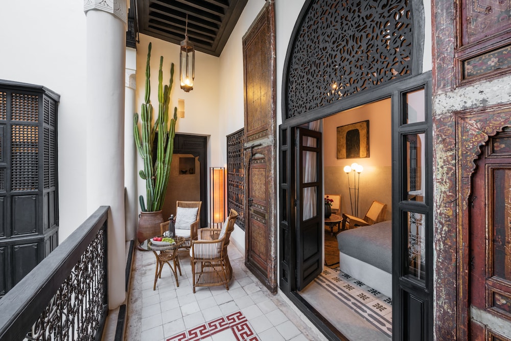 Riad 72 7/76