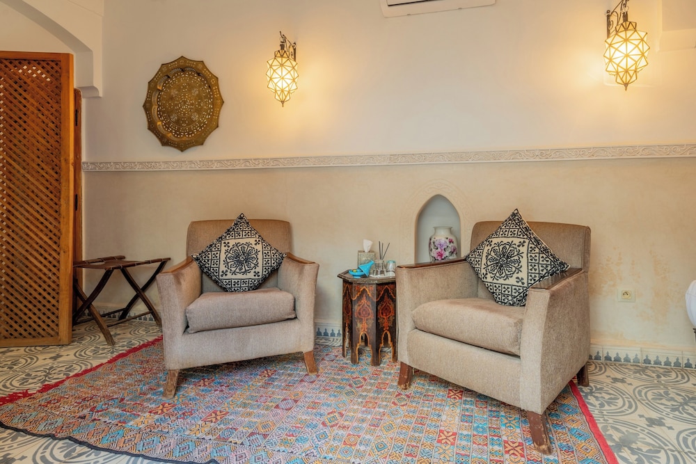 Riad Yamina 52 33/50