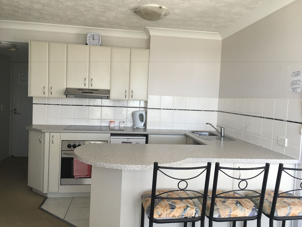 Wharf Boutique Apartments 52/78