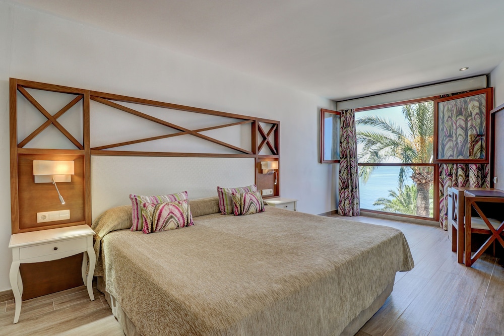 Hoposa Costa d Or - Adults Only 16/60