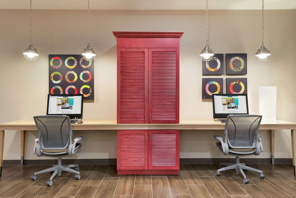 Home2 Suites by Hilton Orlando International Drive South 39/44