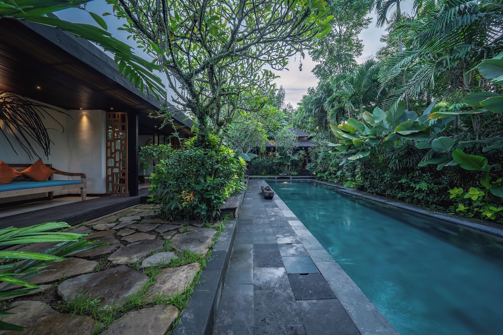 Surya Kembar Villas 40/50