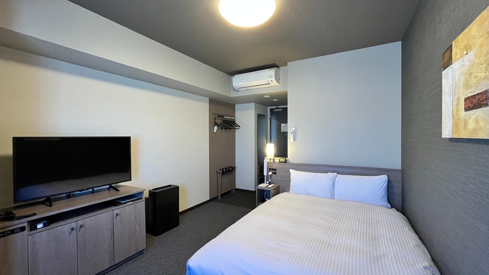 Semi Room, Standard, Semi Double Bed, Smoking
