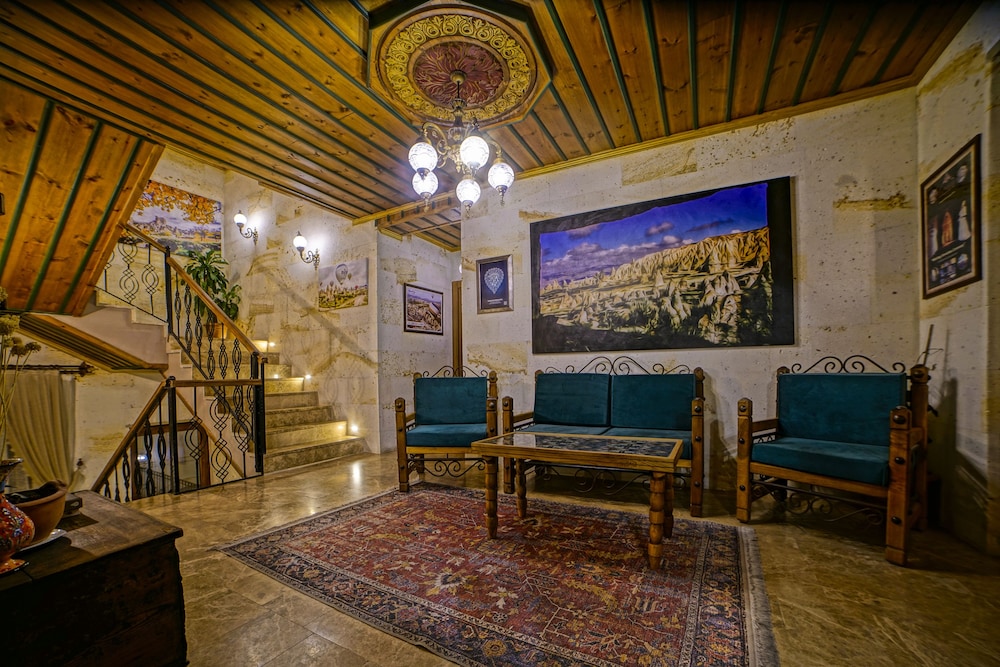 Milat Cave Hotel 39/50