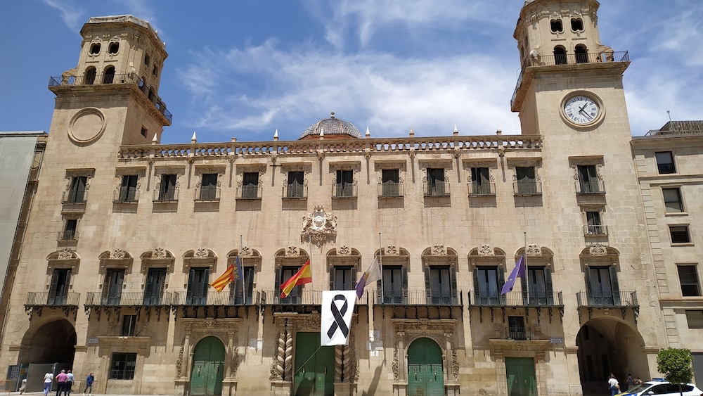 Hotel Mendez Nunez 3/49