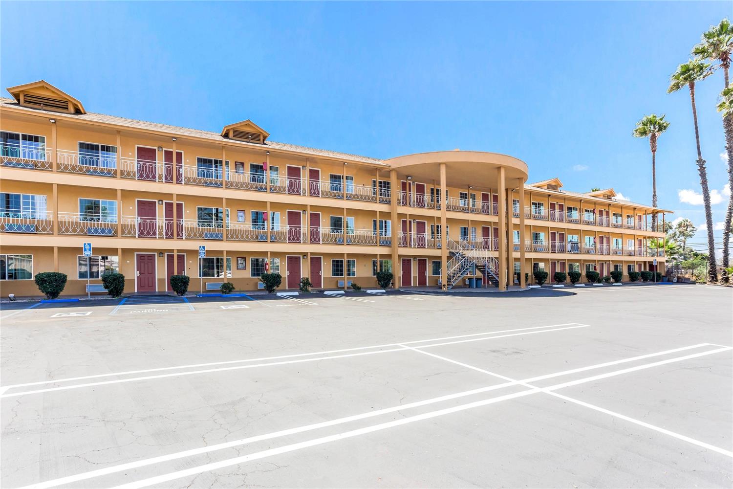 Quality Inn Escondido San Diego North County 37/42