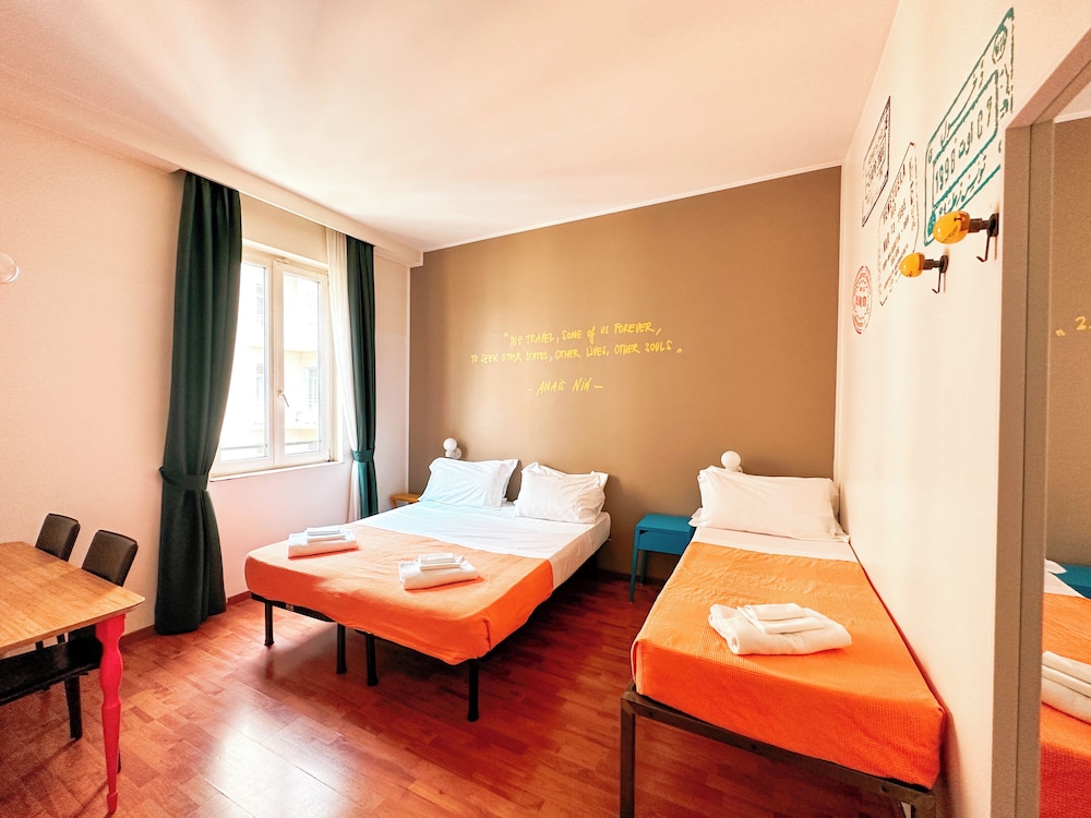 Private, Triple, 1 Double and 1 Single Bed