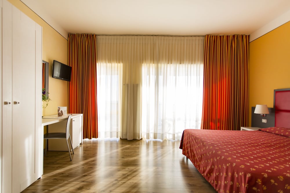 Hotel Villa Margherita 38/70
