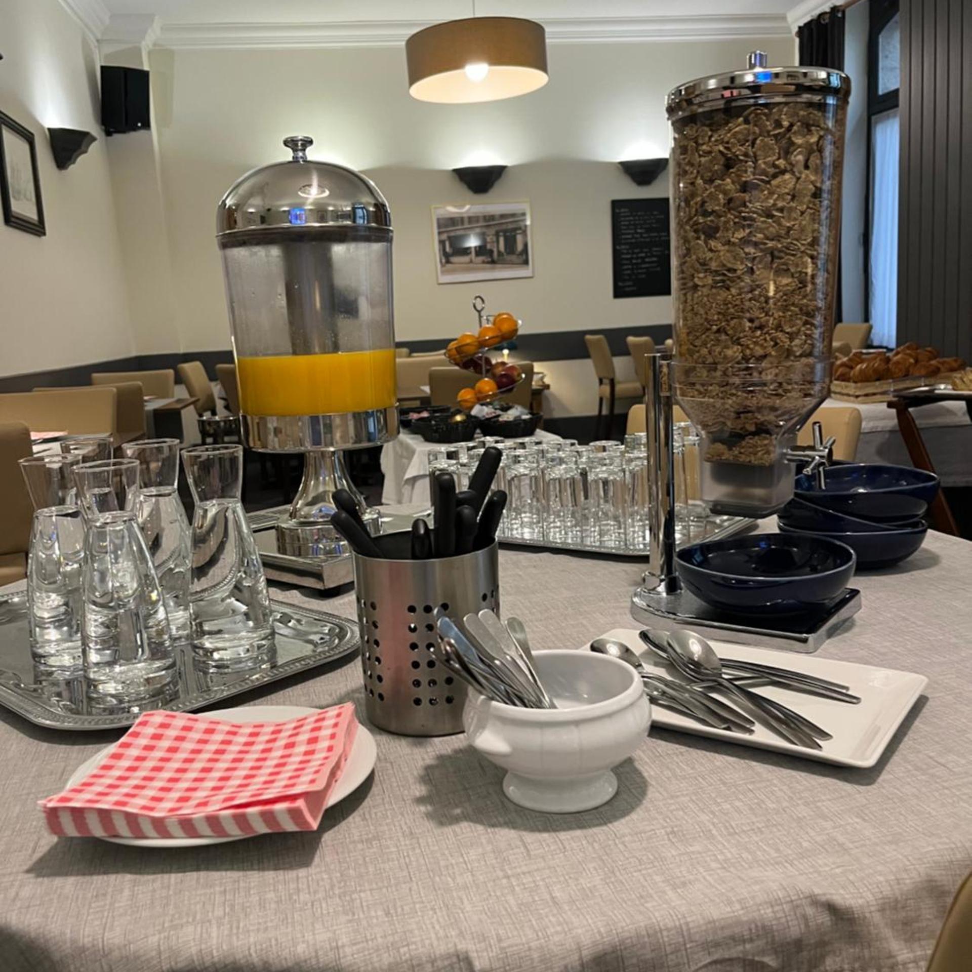 Hotel Armoricaine 25/50