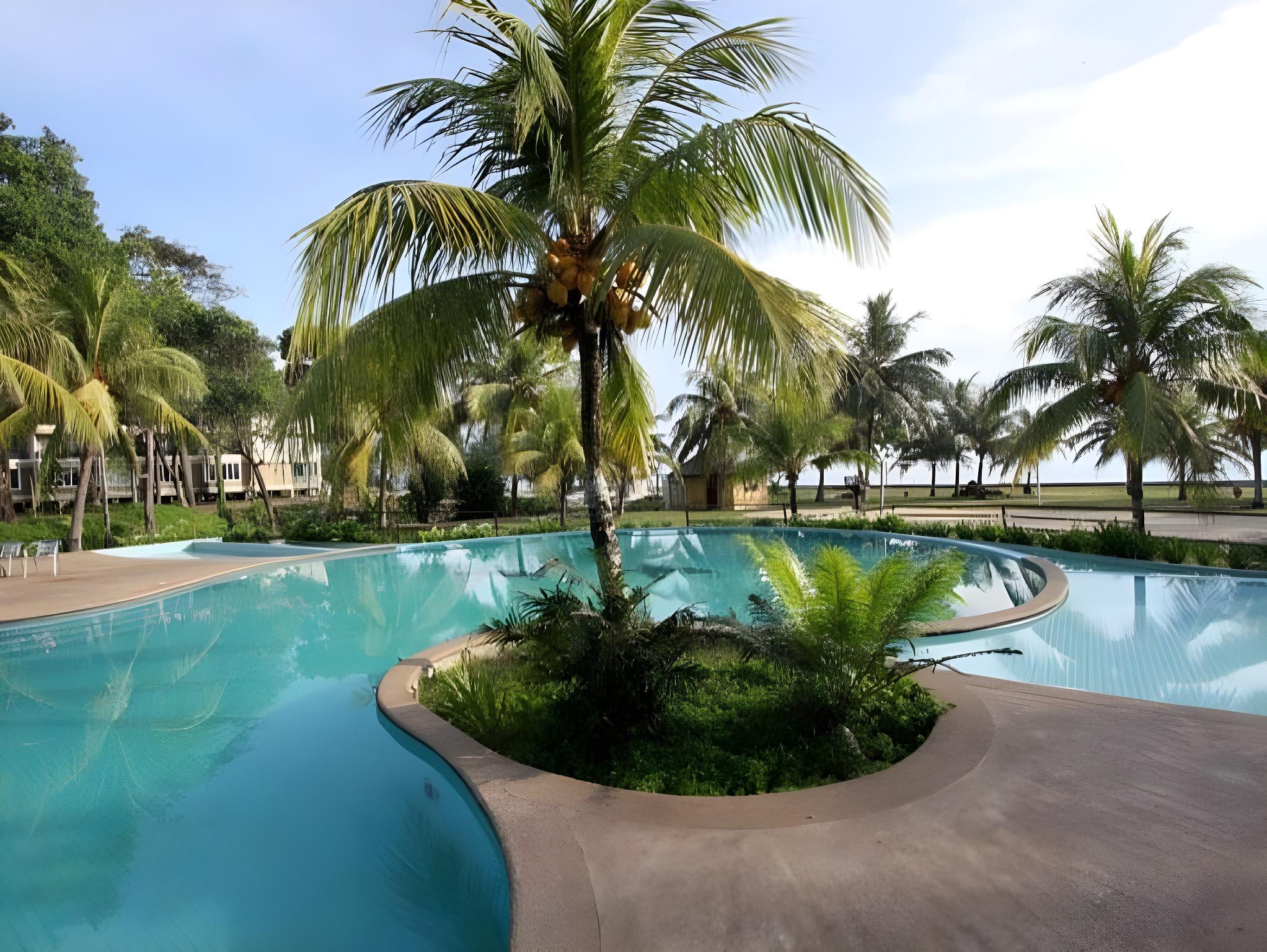Gem Beach Resort 23/26