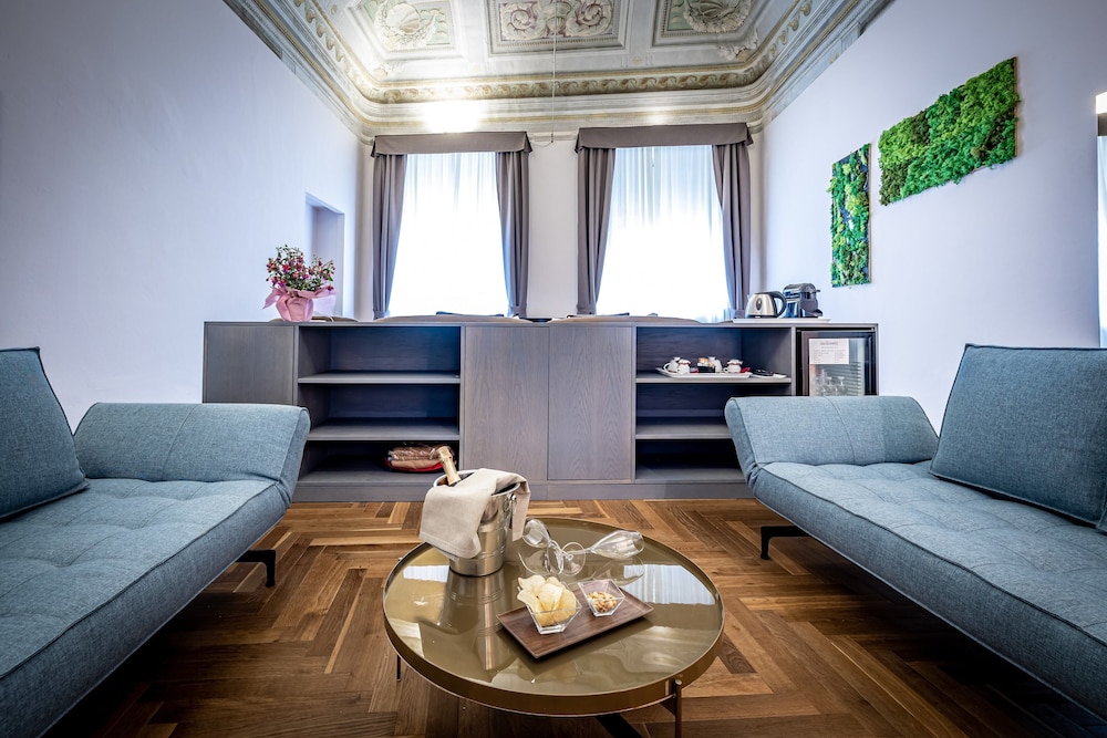 Hotel la Scaletta 49/69