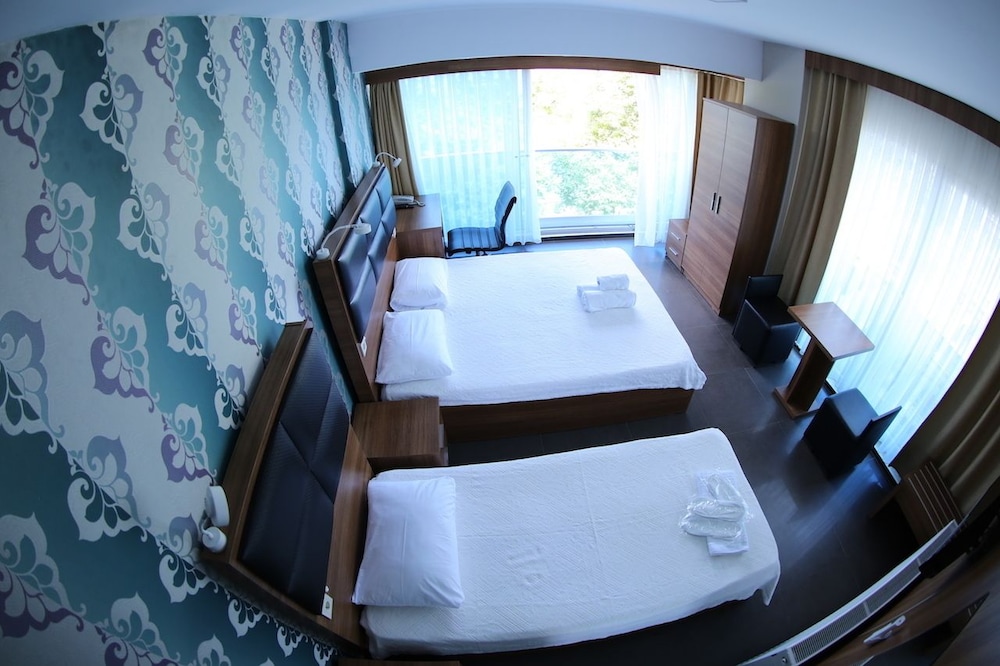 Bayraktar Otel 14/22