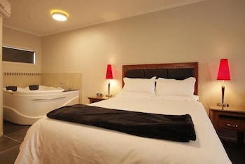 City Corporate Motor Inn 10/42