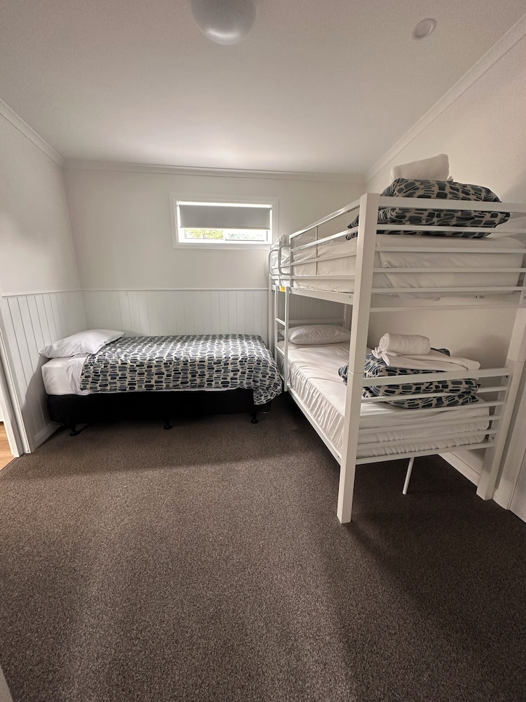 EUREKA STOCKADE HOLIDAY PARK 44/80
