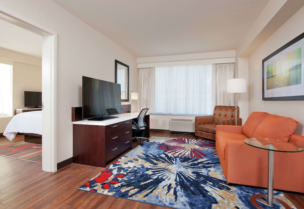 Hilton Garden Inn Pittsburgh Downtown 49/59