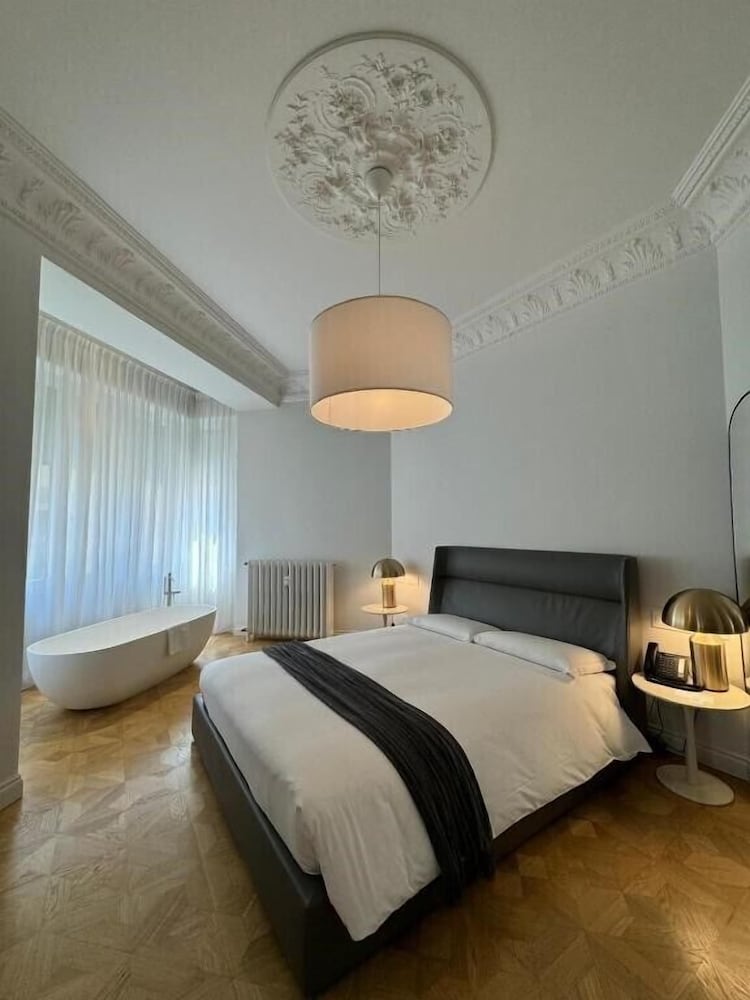 Hotel Delle Nazioni 12/52