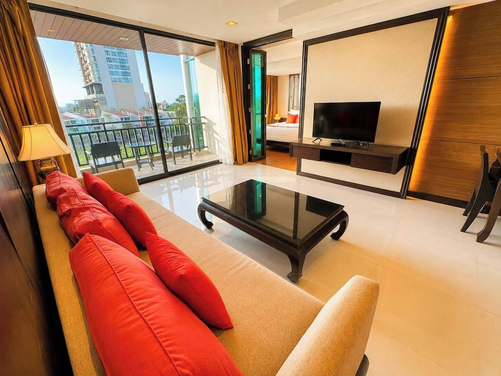 Royal Thai Pavilion Jomtien Boutique Resort 53/78
