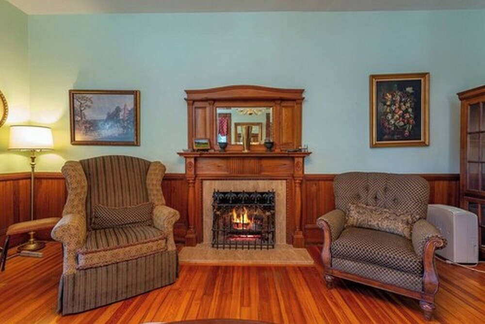 Engadine Inn & Cabins 26/50