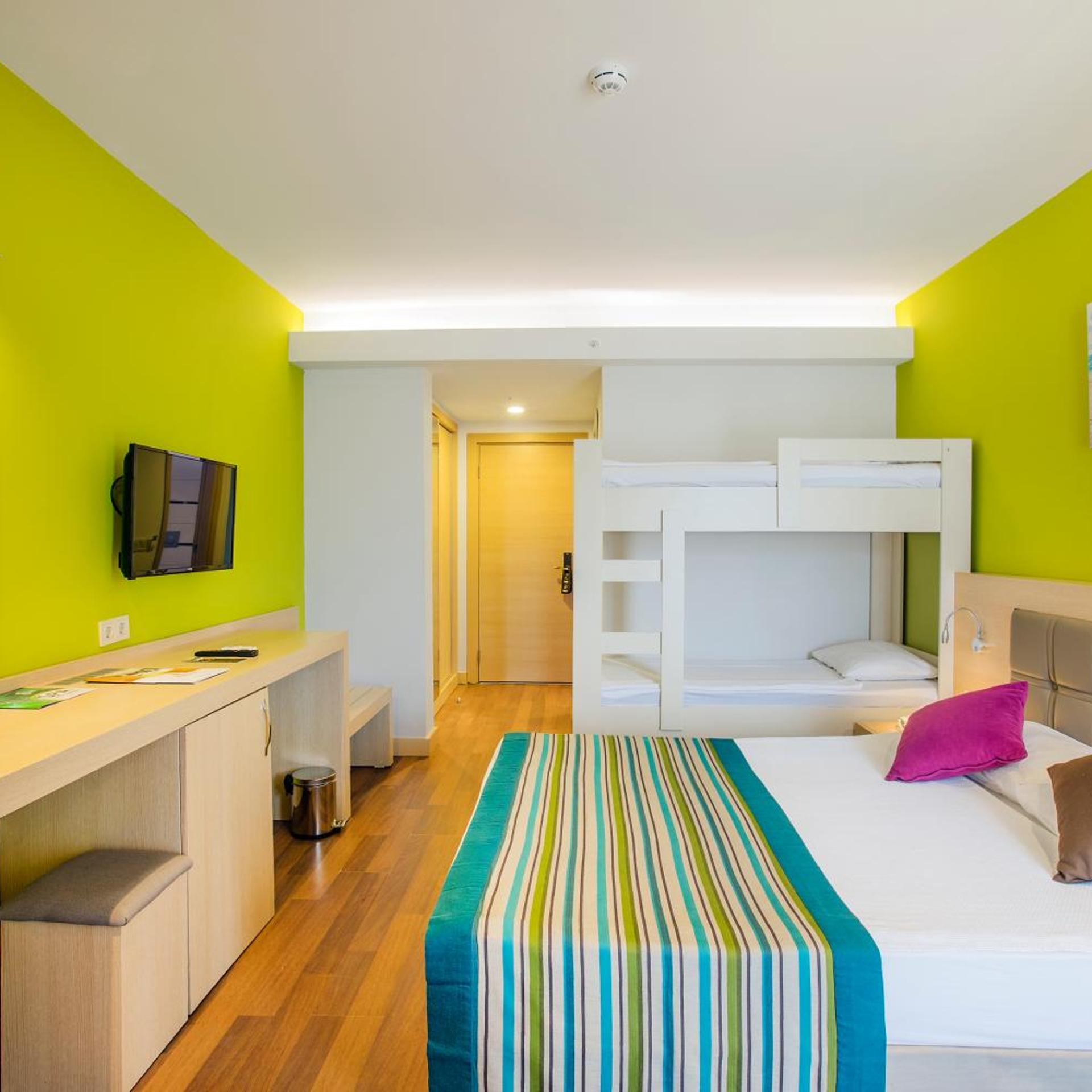 Meridia Beach Hotel 18/51