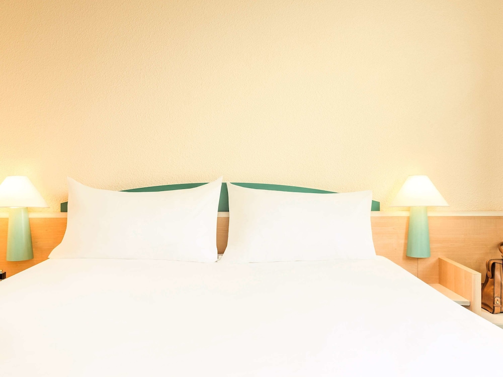 Ibis Porte De Bercy 28/69