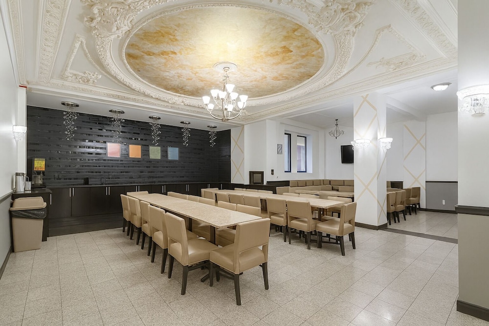 The Heritage Hotel New York City 33/50