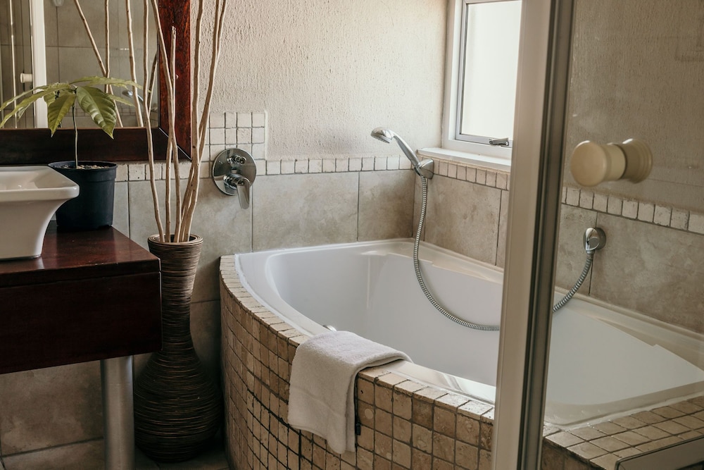 Artemis Hotel Swakopmund 37/38