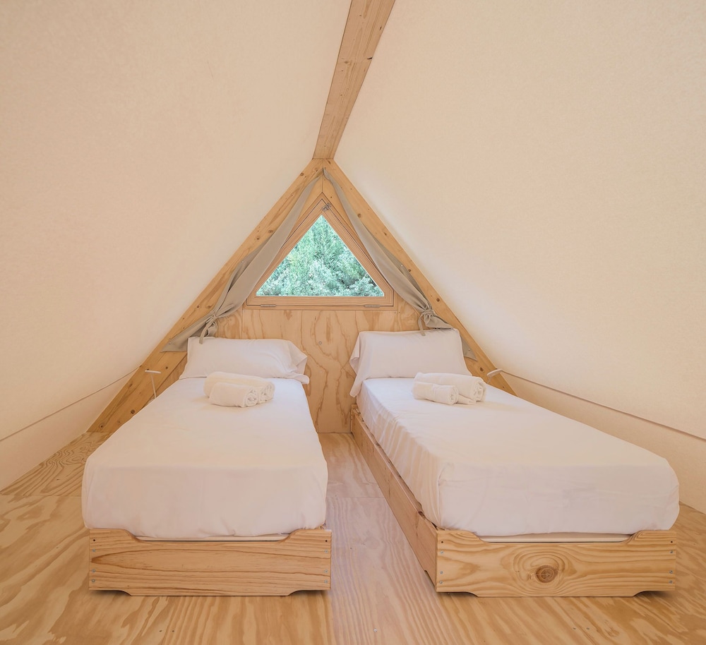 Costa del Sol Glamping Village 15/50