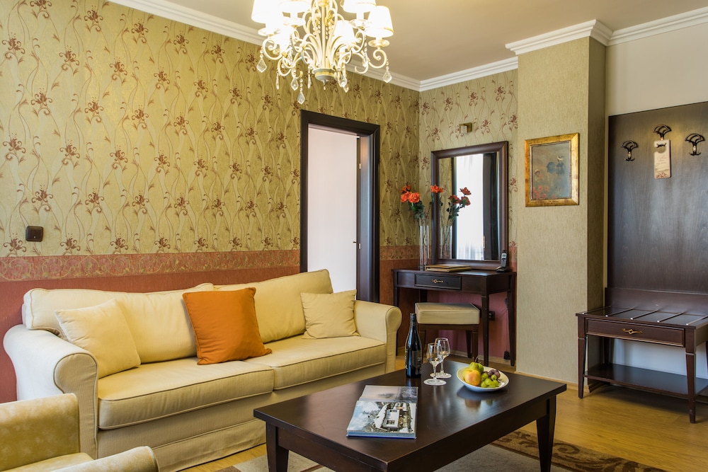 Premier Luxury Mountain Resort 28/48